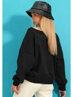 Bluza w kolorze czarnym