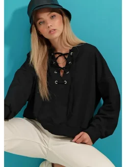Bluza w kolorze czarnym