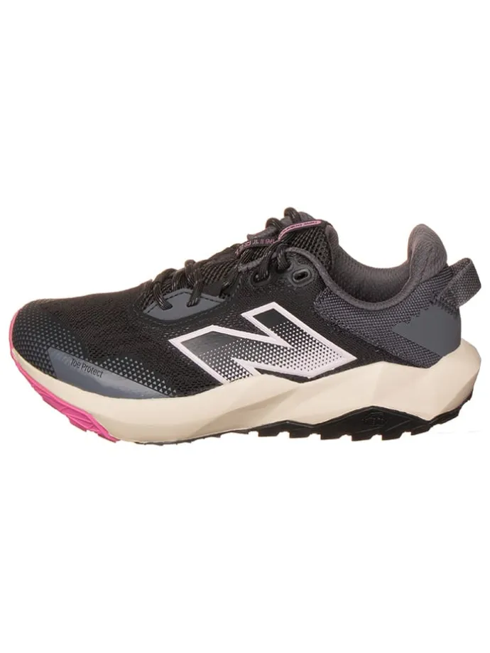 Buty "DynaSoft Nitrel v6" w kolorze czarnym do biegania