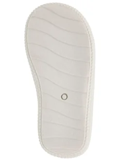 Buty kąpielowe w kolorze jasnoróżowym