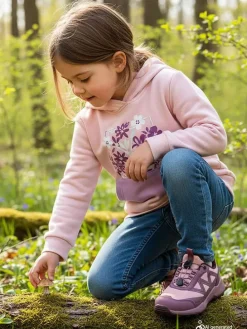 Buty outdoorowe w kolorze fioletowo-jasnoróżowym