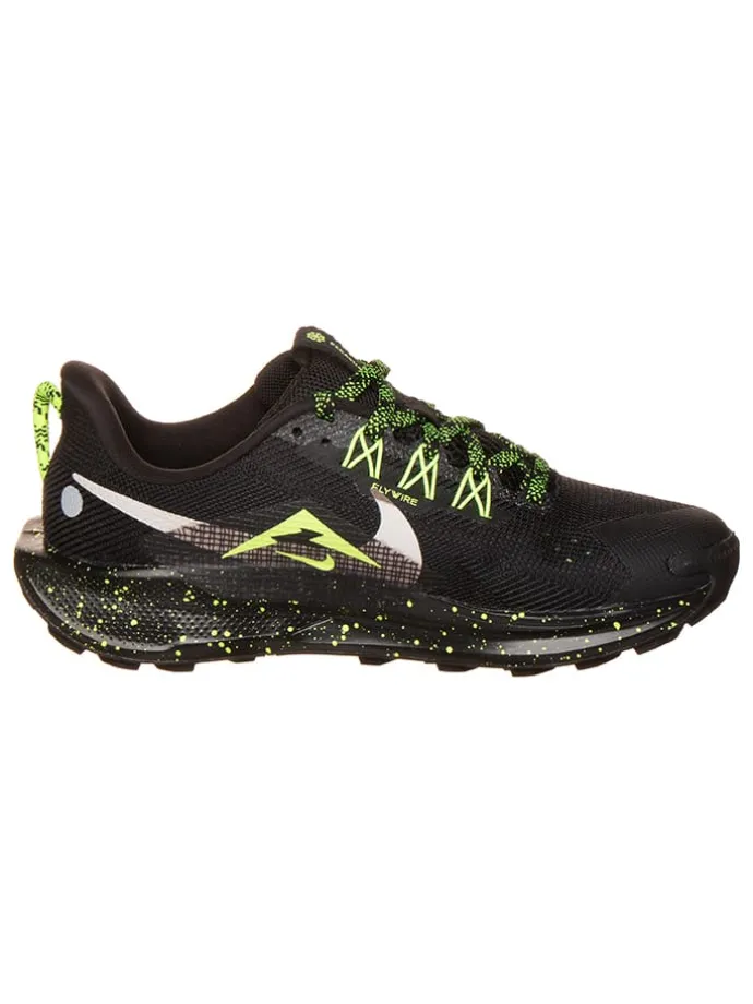 Buty "Pegasus Trail 5" w kolorze czarnym do biegania
