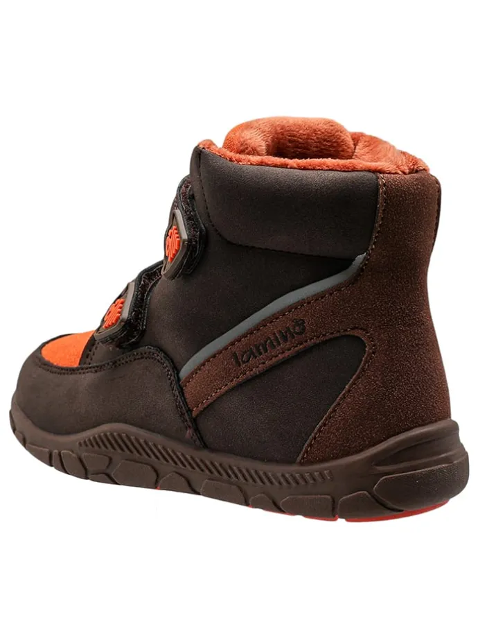 Buty w kolorze brązowym do chodzenia na boso