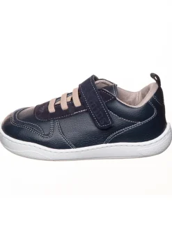 Buty w kolorze granatowym do chodzenia na boso