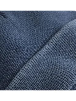 Czapka beanie w kolorze niebieskim