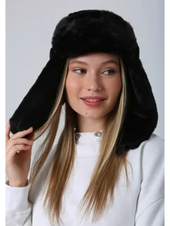 Czapka w kolorze czarnym