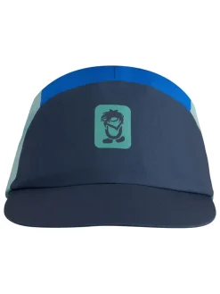 Czapka w kolorze niebieskim