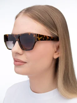 Damskie okulary przeciwsłoneczne w kolorze brązowym
