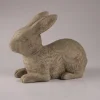 Figurka dekoracyjna "Hare" w kolorze szarym - 11 x 20 x 25 cm