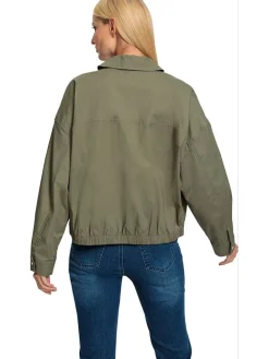 Kurtka w kolorze khaki