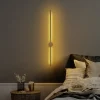 Lampa ścienna LED w kolorze złotym - dł. 91 cm