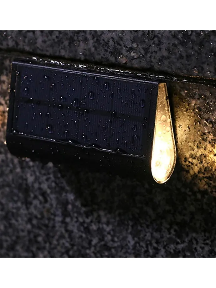 Lampy solarne LED (4 szt.) w kolorze czarnym - 10,9 x 6,3 cm
