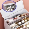 Organizer w kolorze białym na kosmetyki - 25,5 x 32 x 20,5 cm