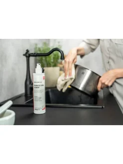Środek do czyszczenia stali szlachetnej - 250 ml