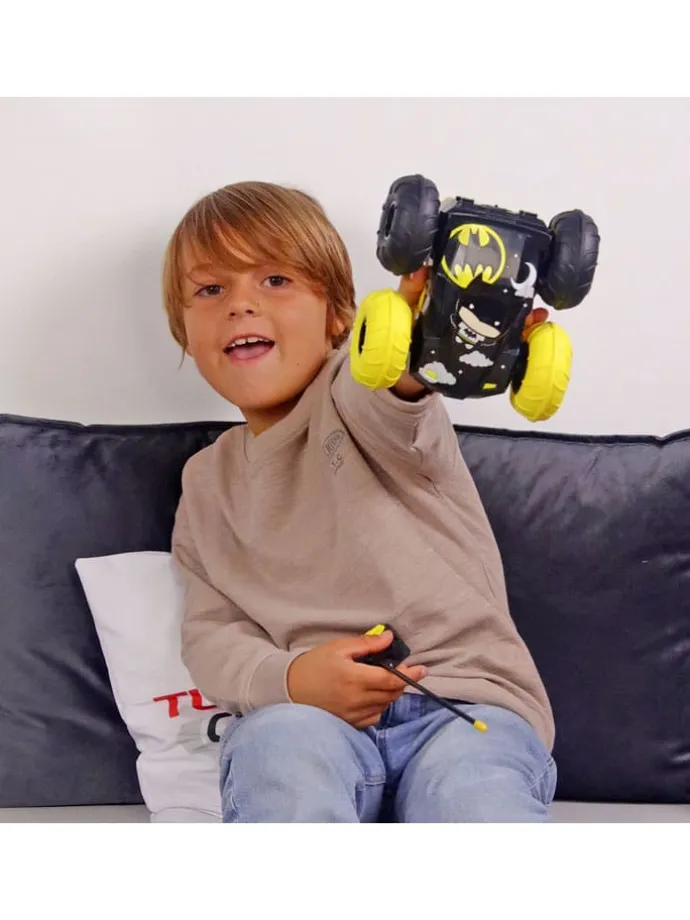 Samochód zdalnie sterowany "Flip Batman vs. Robin" - 3+