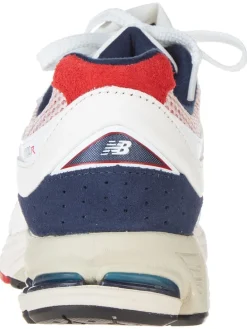 Skórzane buty sportowe "M2002RVE" w kolorze białym