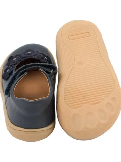 Skórzane buty w kolorze granatowym do chodzenia na boso
