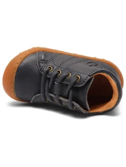 Skórzane buty w kolorze granatowym do nauki chodzenia