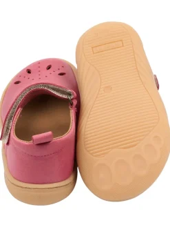 Skórzane buty w kolorze różowym do chodzenia na boso