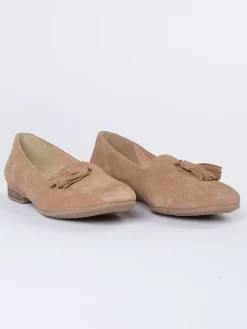 Skórzane slippersy w kolorze beżowym