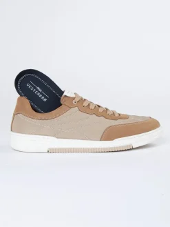 Skórzane sneakersy w kolorze beżowym