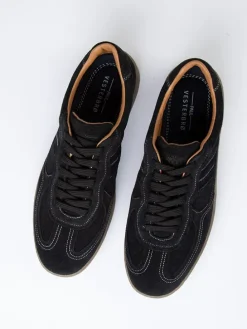 Skórzane sneakersy w kolorze czarnym