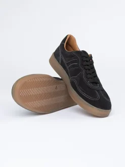 Skórzane sneakersy w kolorze czarnym