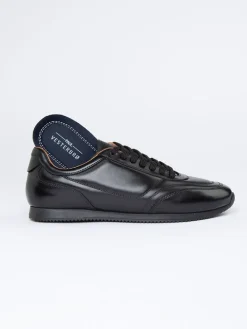 Skórzane sneakersy w kolorze czarnym