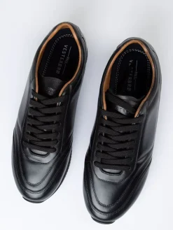 Skórzane sneakersy w kolorze czarnym