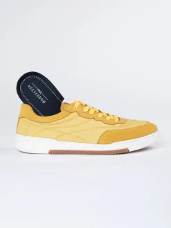 Skórzane sneakersy w kolorze żółtym