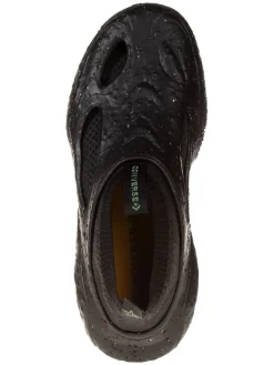 Slippersy w kolorze czarnym