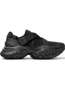 Slippersy w kolorze czarnym