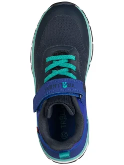 Sneakersy