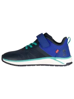 Sneakersy