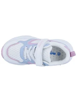 Sneakersy