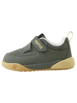 Sneakersy