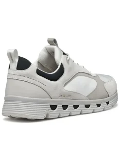 Sneakersy 