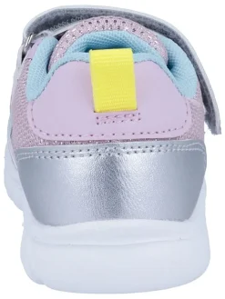Sneakersy