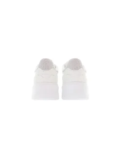 Sneakersy w kolorze białym