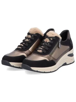 Sneakersy w kolorze złoto-jasnobrązowym na koturnie