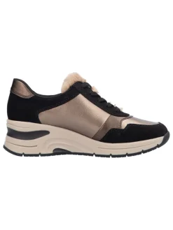 Sneakersy w kolorze złoto-jasnobrązowym na koturnie