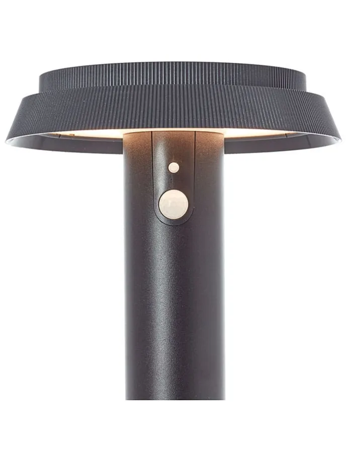 Solarna lampa zewnętrzna LED "Alvero" w kolorze czarnym - wys. 50 x Ø 20 cm