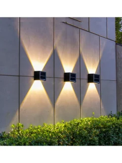Solarne lampy zewnętrzne LED (4 szt.) w kolorze czarnym - 9,5 x 6,2 x 8 cm