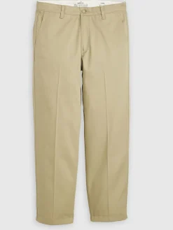 Spodnie chino w kolorze beżowym