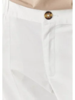 Spodnie chino w kolorze białym
