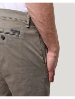 Spodnie chino w kolorze szarobrązowym