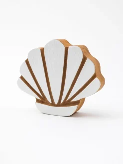 Stempel "Shell" w kolorze jasnobrązowo-białym - 8 x 8 cm