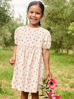 Sukienka "Louisette" w kolorze kremowym
