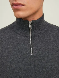 Sweter w kolorze antracytowym