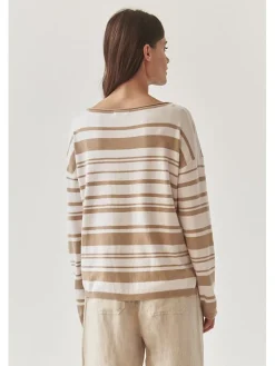 Sweter w kolorze biało-karmelowym